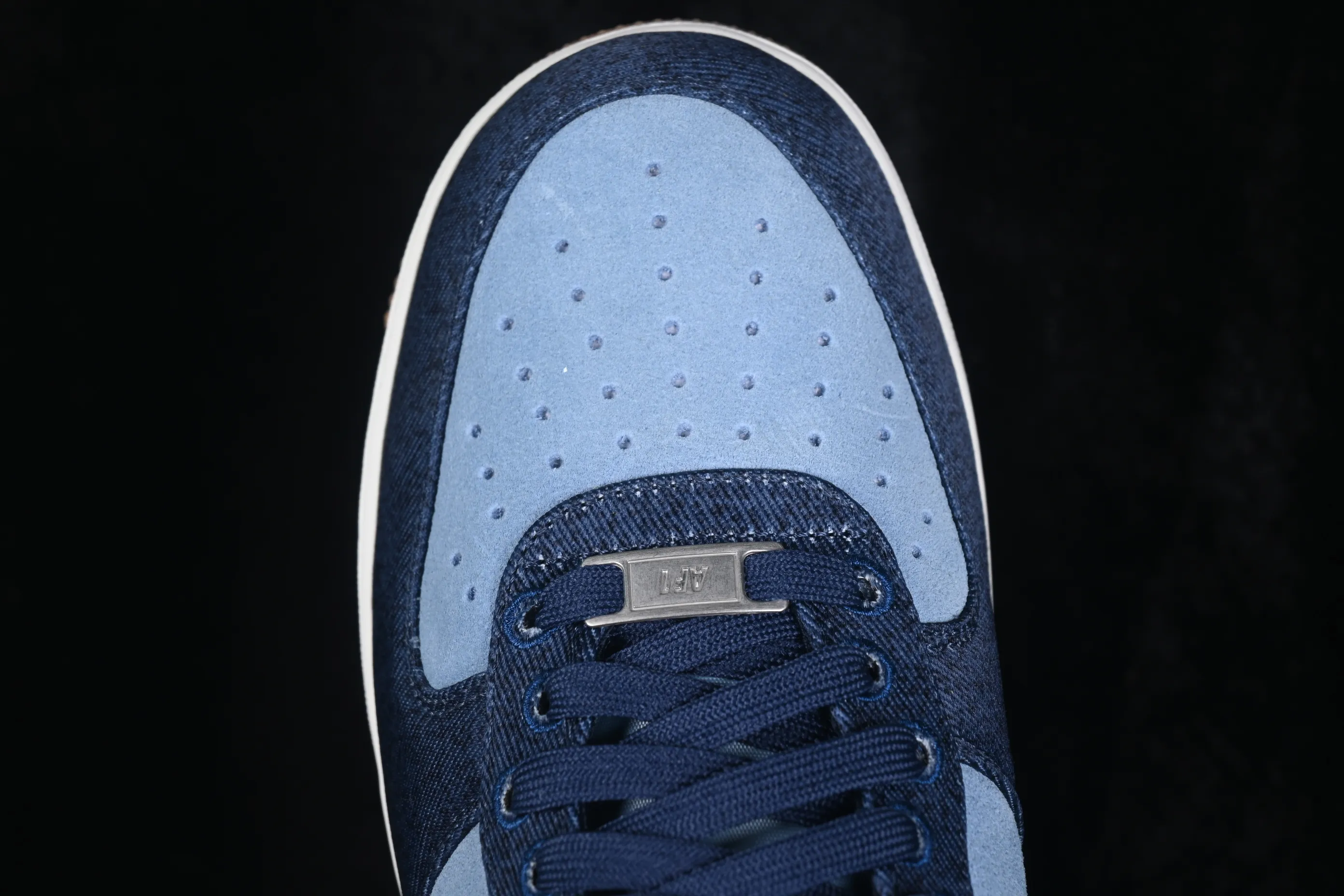 All categories Nk Air Force 1 Air Force series Nk Air Force 1 Low Air Force low-top Nike Air Force 1'07 Low Air Force 1 low-top casual sneakers IR0951-400